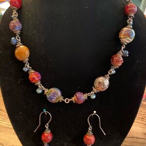 Beautiful Glass Bead Necklace with Beaded Earrings.
